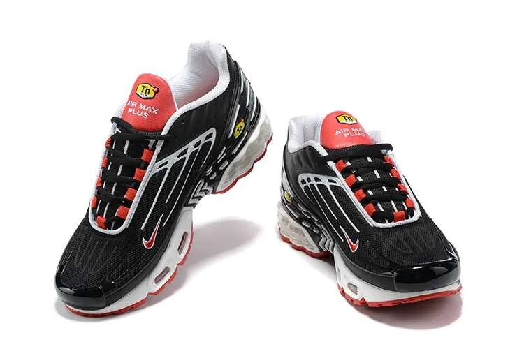 AIR MAX PLUS TN 3 'BLACK UNIVERSITY RED'