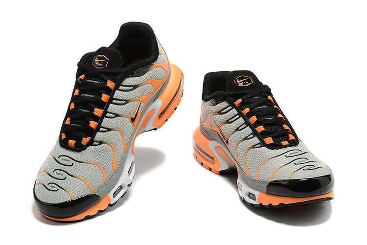 AIR MAX PLUS TN 'GREY SAFETY ORANGE'