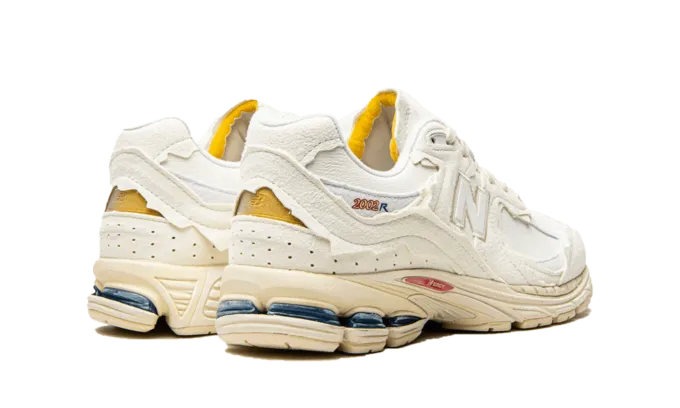 NB 2002R Protection Pack Sea Salt