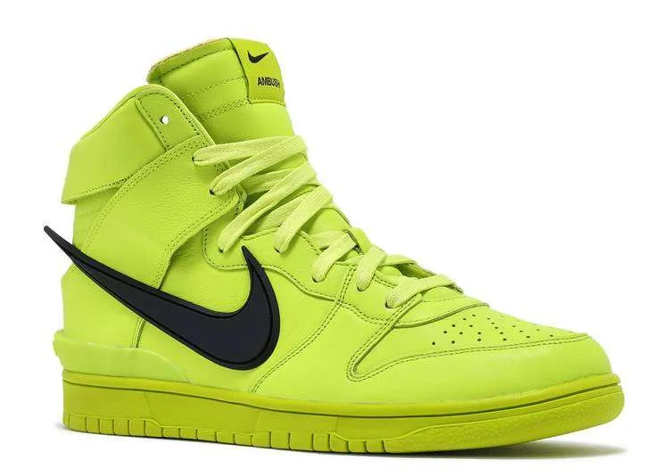 SB DUNK HIGH AMBUSH 'FLASH LIME'