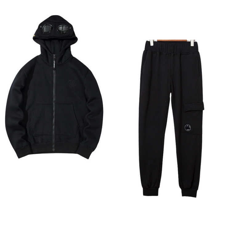 TRACKSUIT CP CMPNY